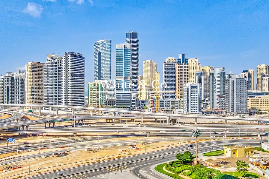 Vacant Now | Huge Layout | Great Location Vacant Now | Huge Layout | Great Location