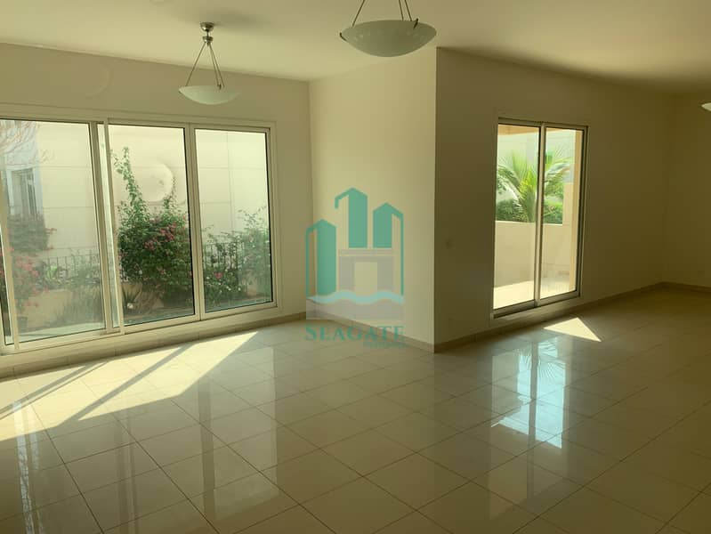 Villa for sale in jumeirah Villa for sale in jumeirah