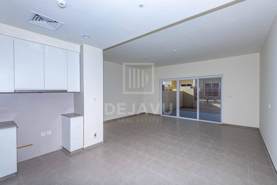 Corner Unit|Spacious Layout|Near to Park and Pool Corner Unit|Spacious Layout|Near to Park and Pool