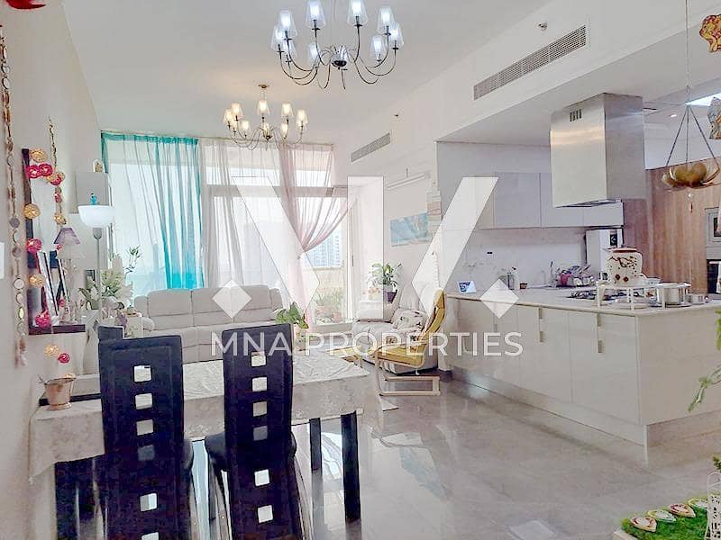 Spacious Unit | High Floor | Pool View Spacious Unit | High Floor | Pool View