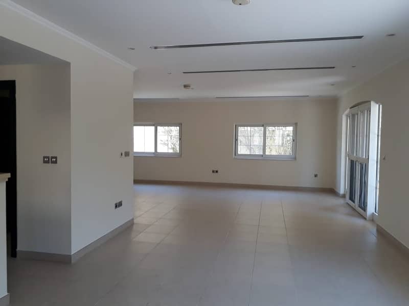 6 Best deal 3 Beds + M Legacy Large Back to Back Near Club House