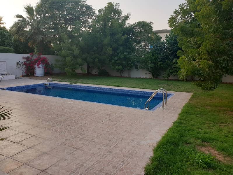 7 Regional  5 Bedroom District 1 Swimming Pool Vacant
