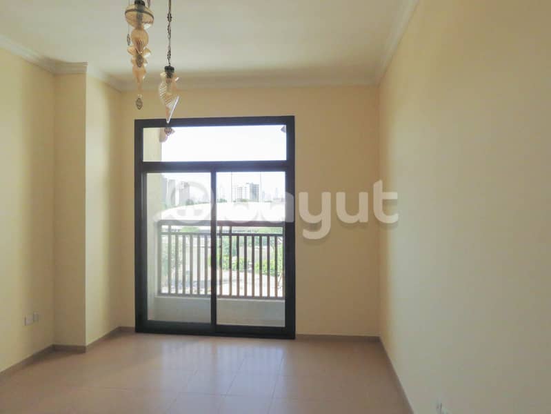 9 Massive 2 Bed+ Maid Room Full Fitted Kitchen 13 Months