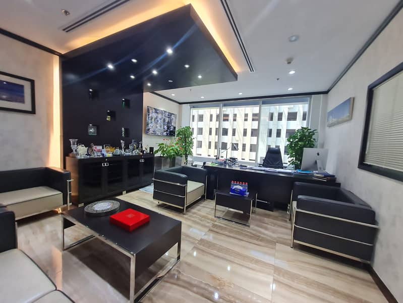 Exclusive Fully Fitted Furnished Office I Emaar Square Near Burj Khalifa