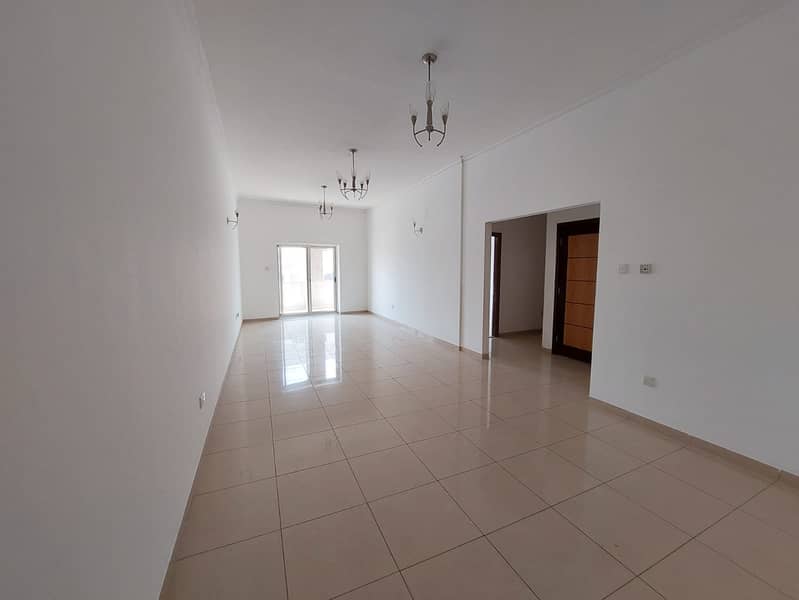 Best Deal Huge 2 Bedroom 2nd December Street Jumeirah