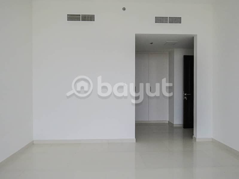 4 Stunning 2Bed  Apartment I With Equipped Kitchen I Near MOE