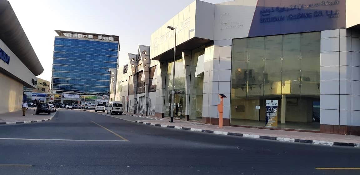 6 Large Fitted Showroom near DNATA DEIRA High Visibility