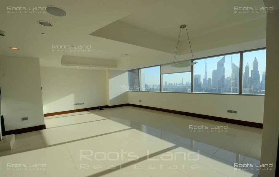Duplex Type| Burj Khalifa View | Closed Kitchen