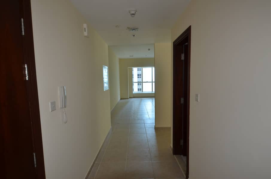14 Vacant NOW best option apartment next to the beach