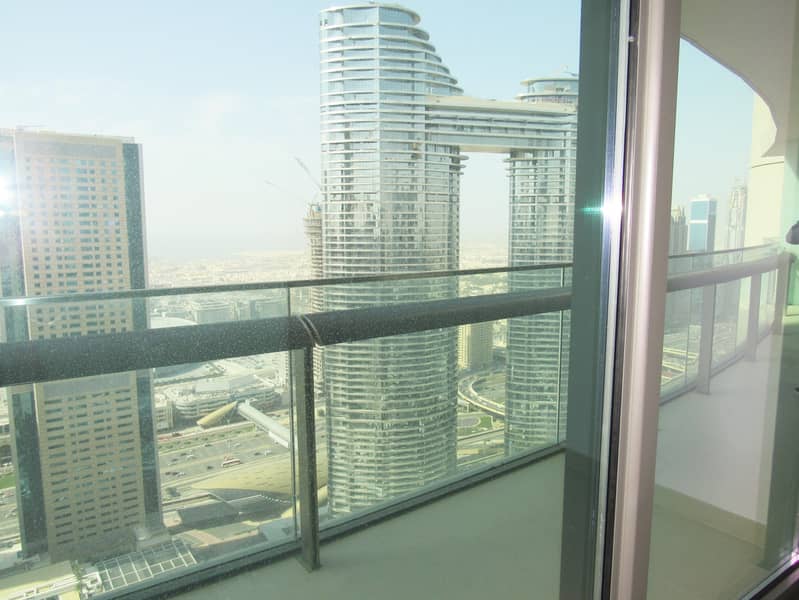 13 High Floor Excellent Apartment with Perfect  layout