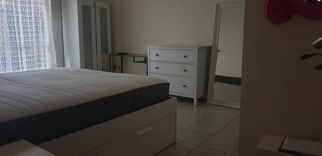 3 1 BR Fully Furnished Apartment