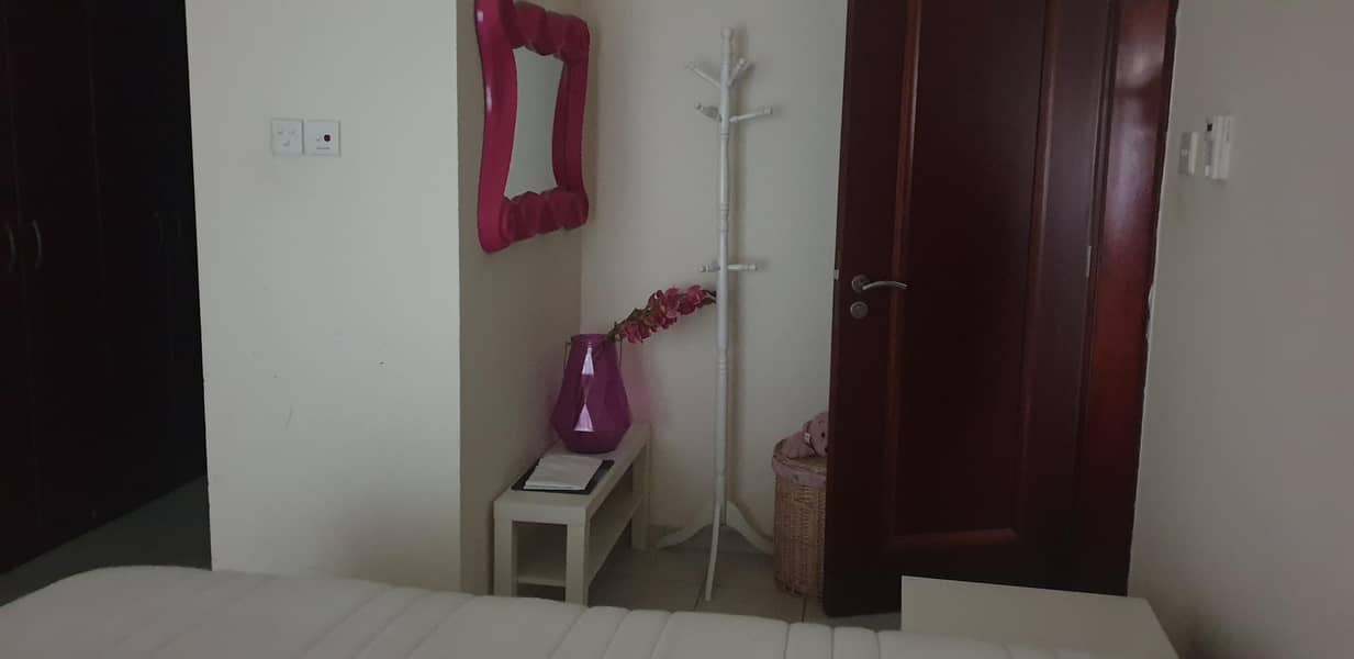6 1 BR Fully Furnished Apartment