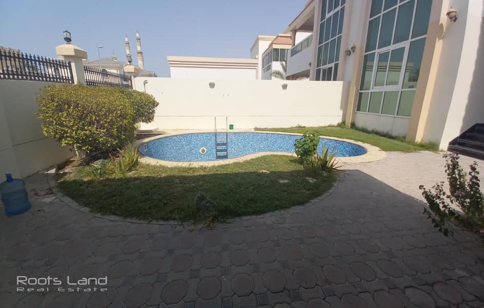 Spacious Semi Detached Villa with Private Pool