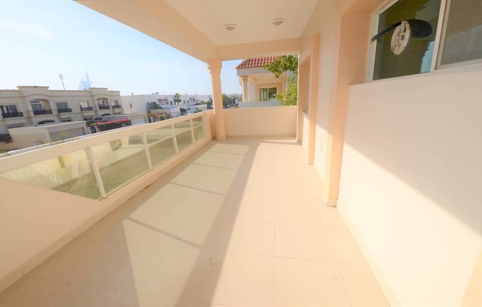 7 Spacious Semi Detached Villa with Private Pool