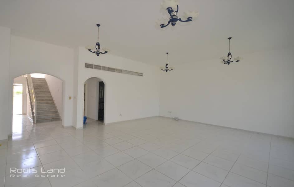 4 1 Month Free 3BR villa Newly  Maintained