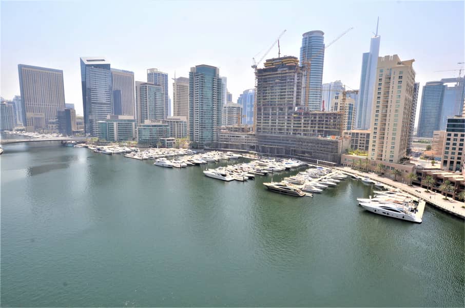 11 Marina View Stuning 1BR Apartment with Balcony