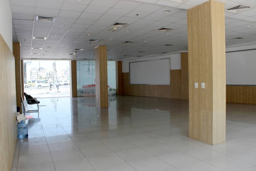 12 Large Showroom For Rent Near DNATA high visibilty