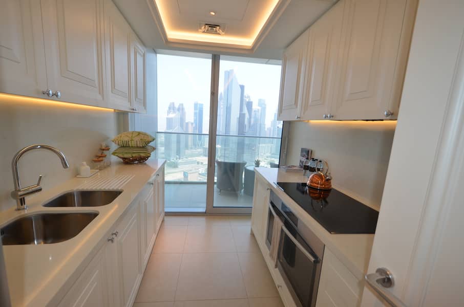 4 Luxurious Furnished Apartment Full Burj View