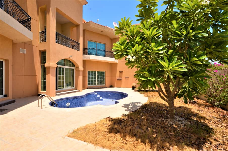 Ideal Location Nice Finishing villa with Private Pool
