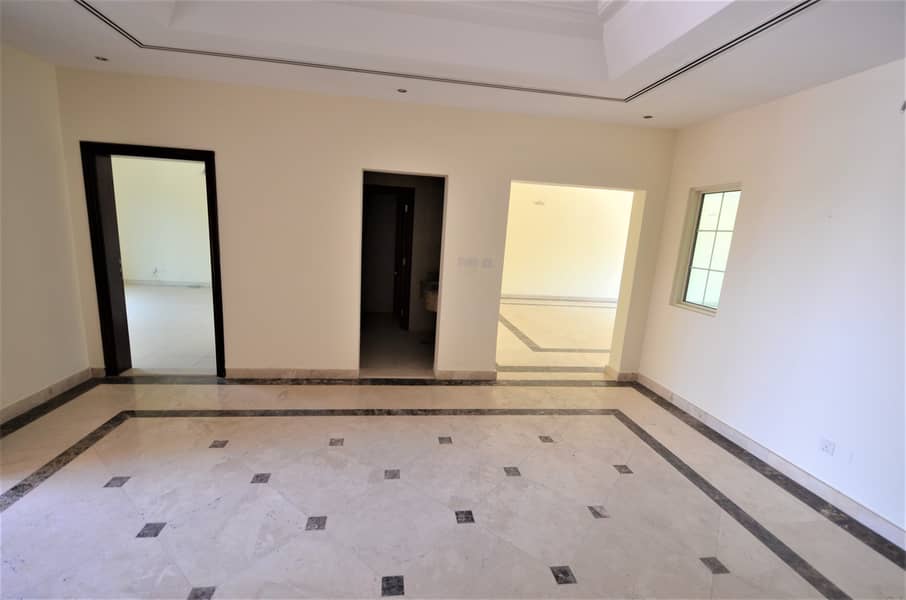 5 Ideal Location Nice Finishing villa with Private Pool