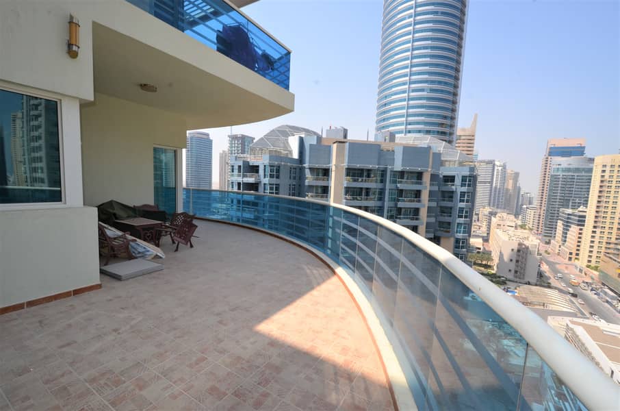 5 Large Terrace Stuning  Fully  Furnished Apartment