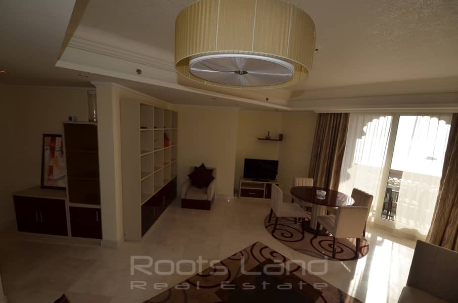 18 Prestigious Fully Furnished 2 br With Sea View
