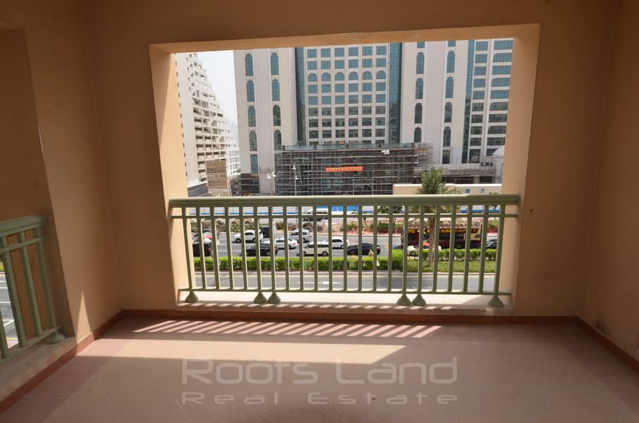 3 Large 2 Bedroom in Golden Mile with Park View