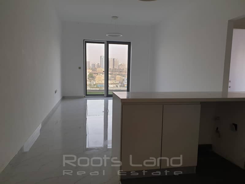 12 One Bedroom Apartment With Extra Room