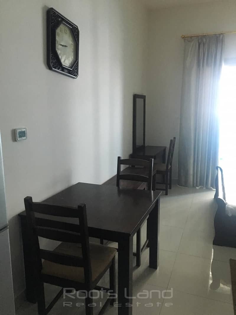 7 Fully Furnished | High Floor Level l Low Price