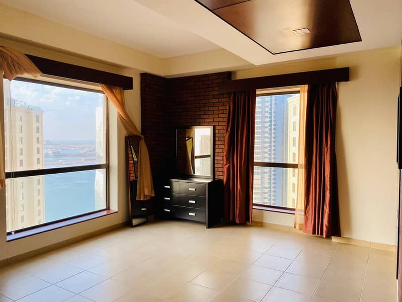 12 High Floor Apartment with Sea and Marina View