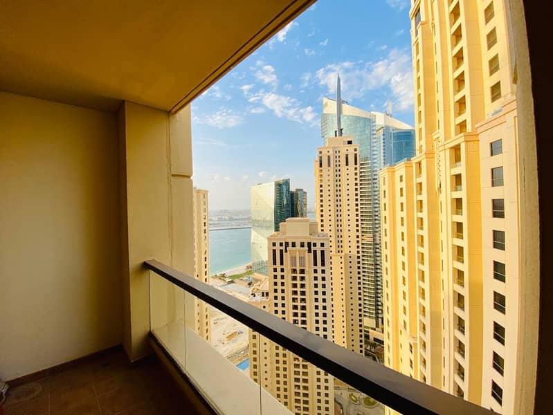 14 High Floor Apartment with Sea and Marina View