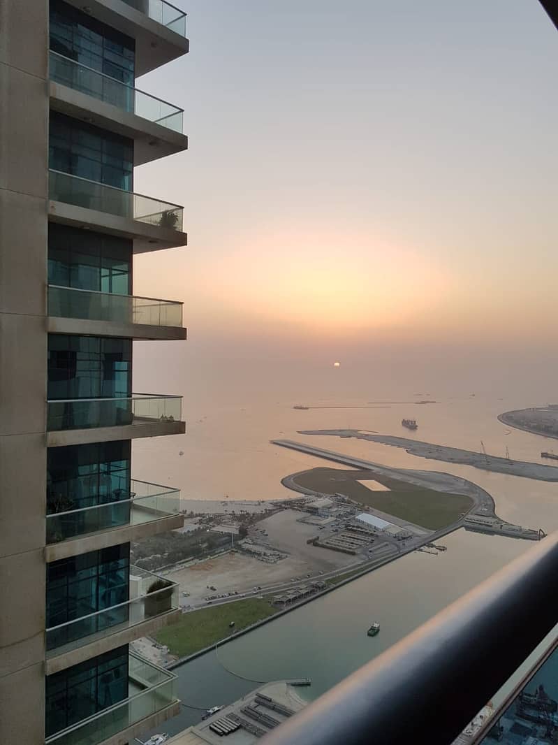 9 Partial Marina and Sea view in high floor