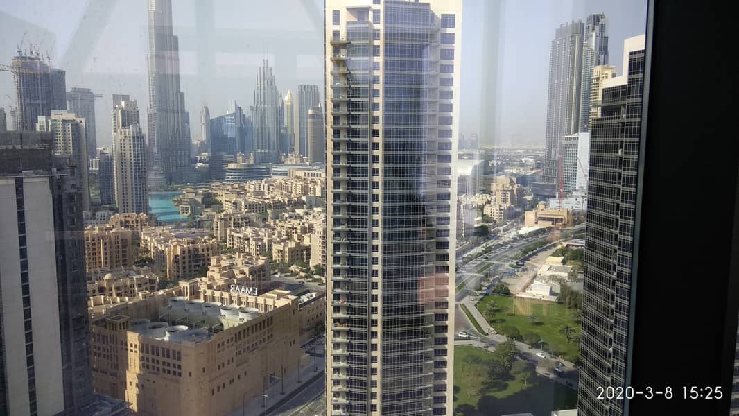 10 Stunning Luxury Apartment  With Burj Khalifa View