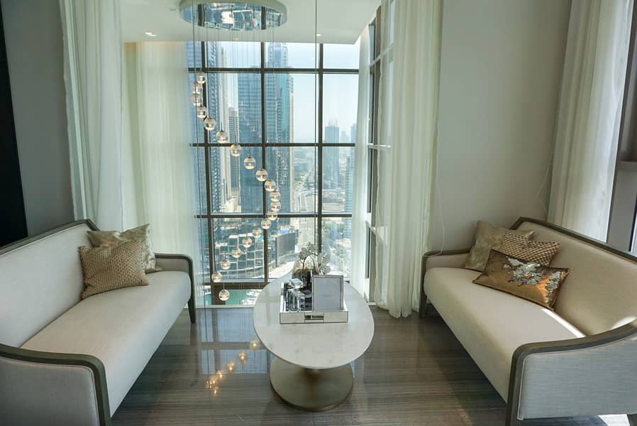 11 Move in this luxury penthouse and pay 50% over 3 years
