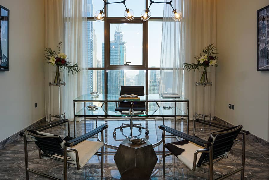 14 Move in this luxury penthouse and pay 50% over 3 years