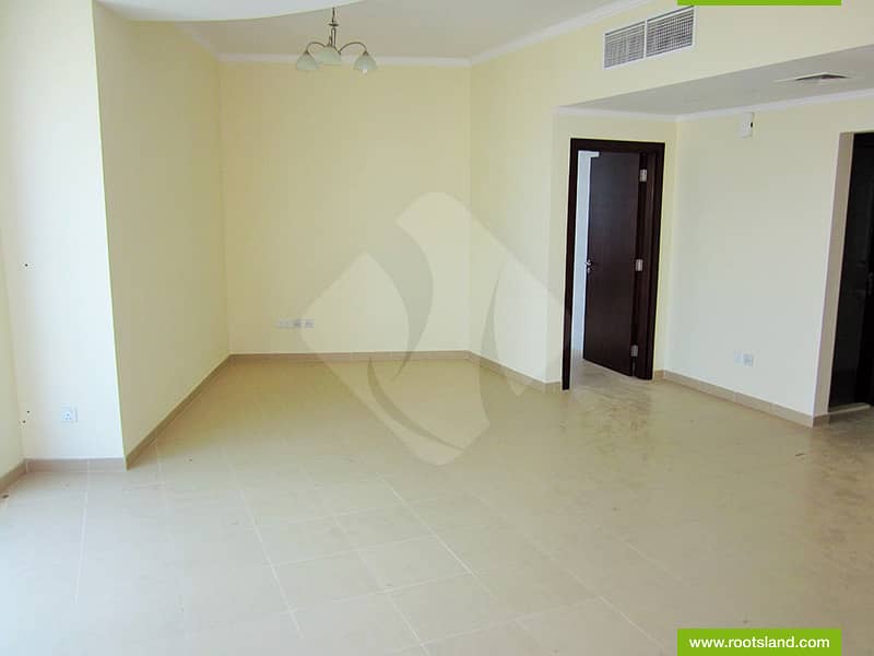 Spacious Huge Bright Home on Higher Floor