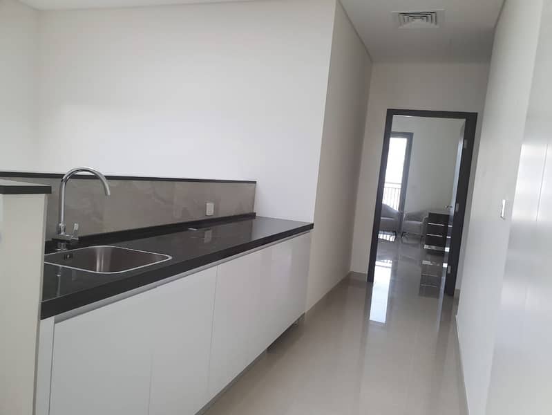 7 Upgraded Brand New 3 BR Townhouse With Maid