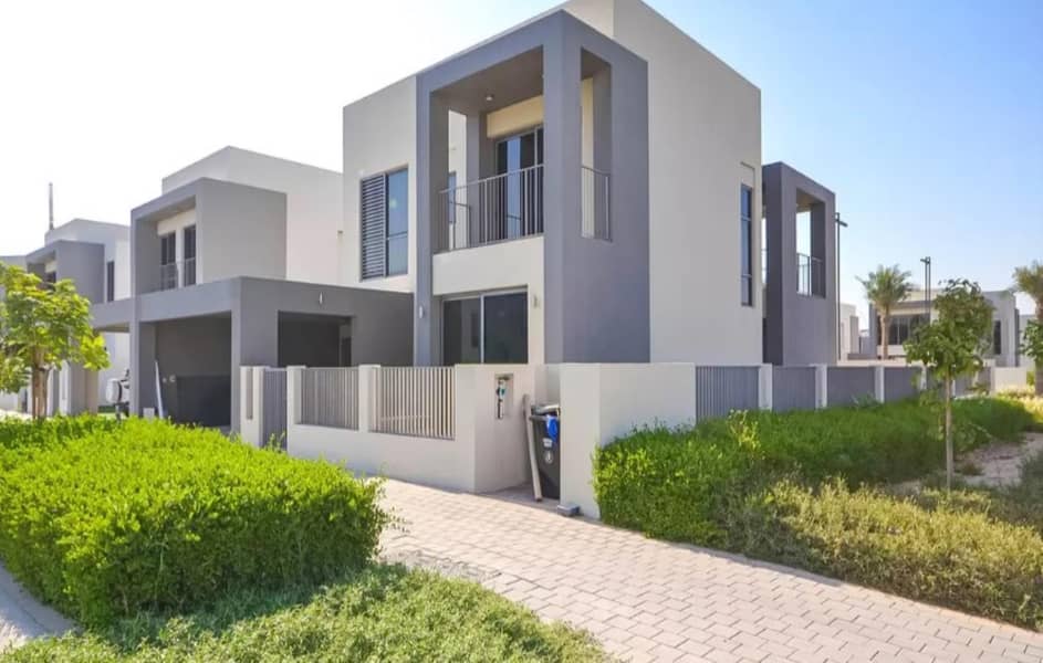 3 Centrally Located Villa In Dubai Hills