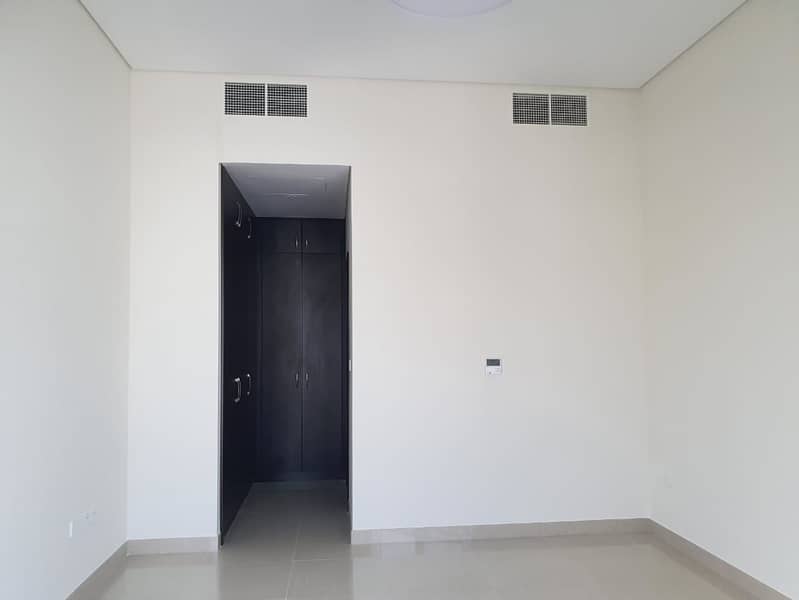 9 Upgraded Brand New 3 BR Townhouse With Maid