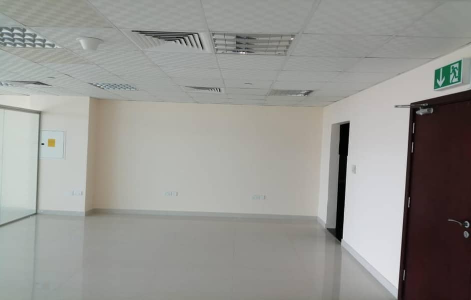 4 Fitted Office With 2 partitions ( Gulf & Lake view )
