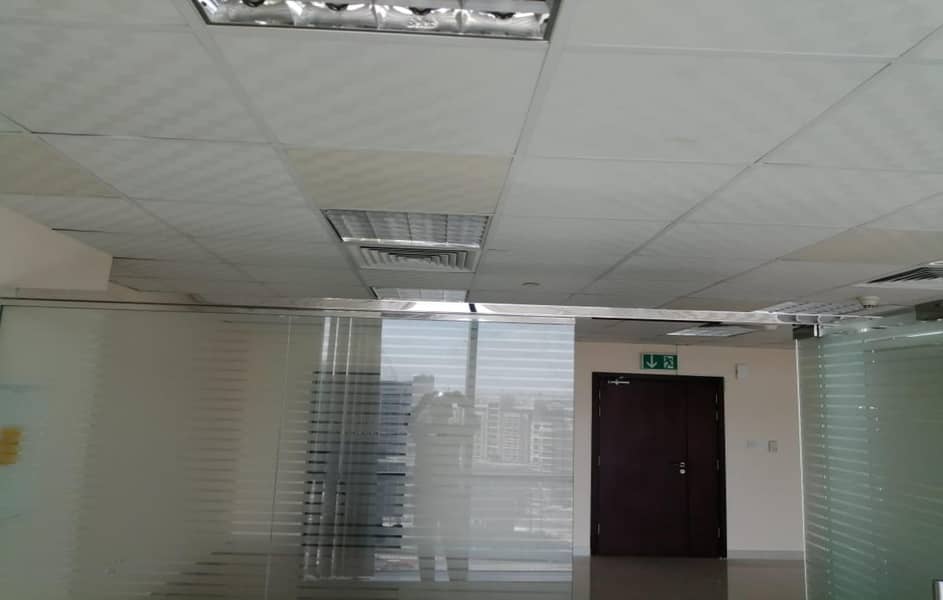 13 Fitted Office With 2 partitions ( Gulf & Lake view )