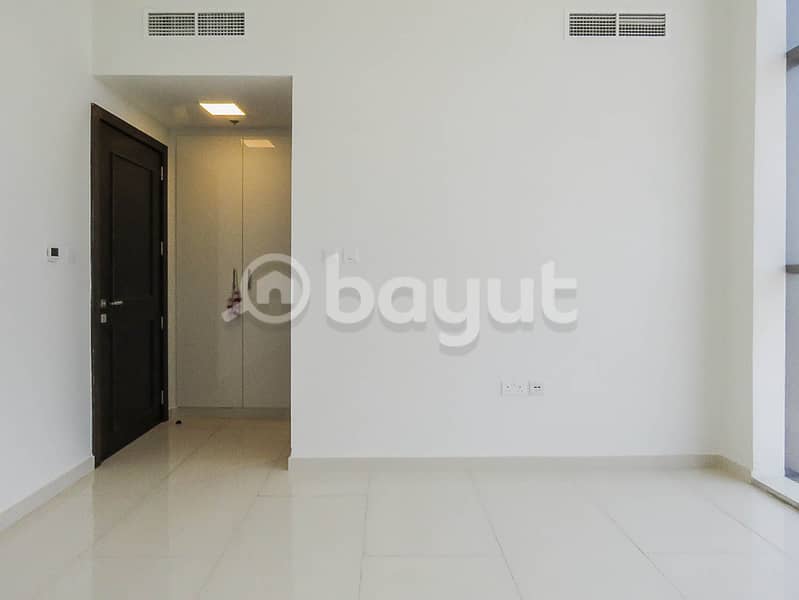 5 Amazing View 1 Bedroom Near MOE Big Layout  I Equipped Kitchen