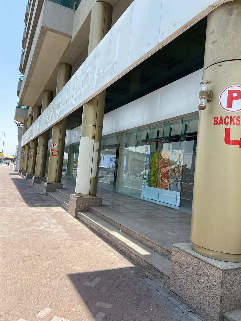 5 GROUND FLOOR Showroom near Deira City Center