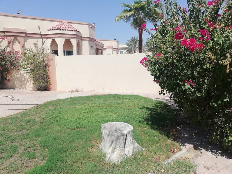 2 Spacious 3 bedroom in Al Safa 2 Great location with easy access