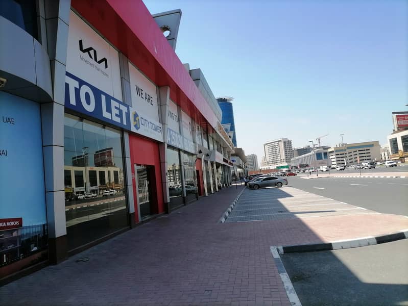 12 HUGE SHOWROOM IN THE MAINROAD BEST LOCATION