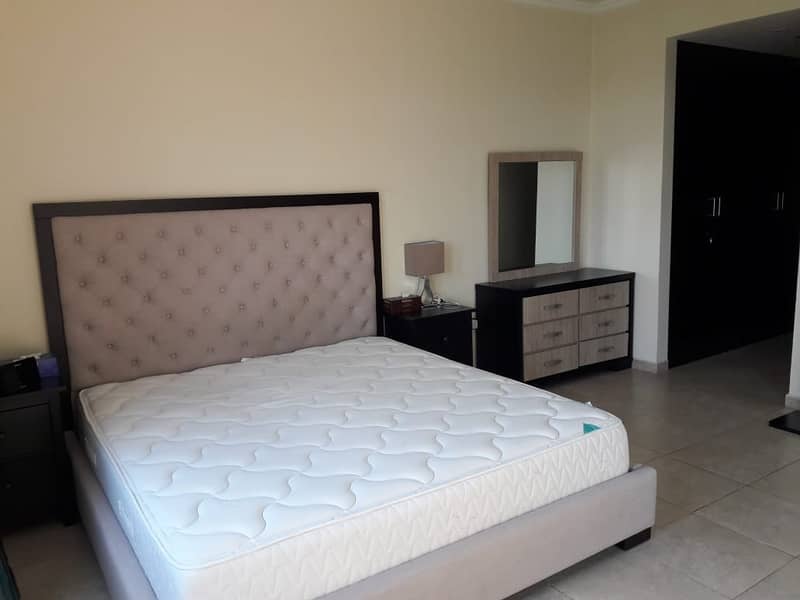 5 Furnished 3 Bed Legacy Single Row Villa District 5