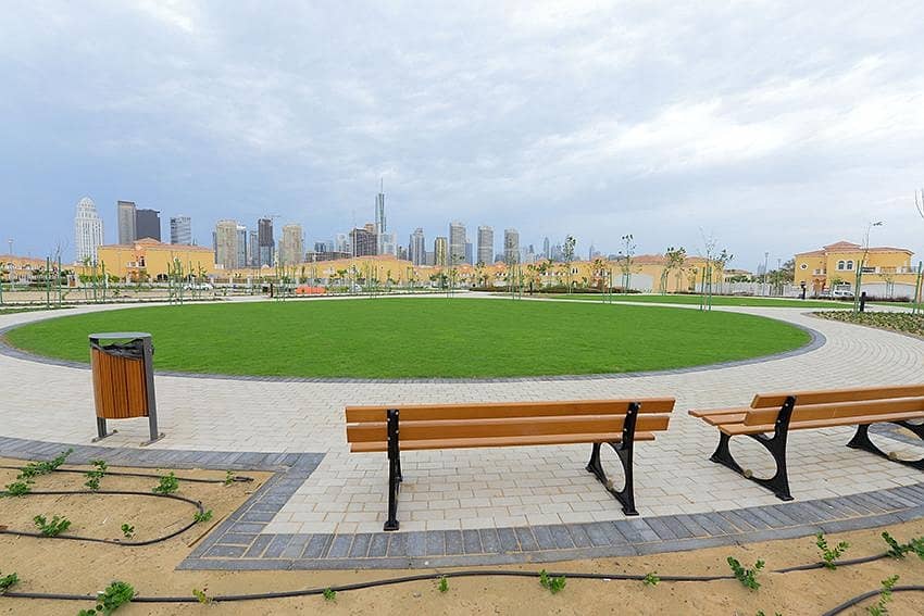 6 Exclusive Villa Plots in District 3 Jumeirah Park