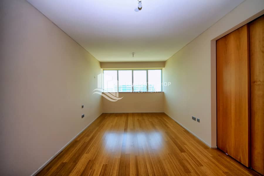 6 1-br-apartment-abu-dhabi-al-raha-beach-al-muneera-al-sana-1-bedroom. JPG