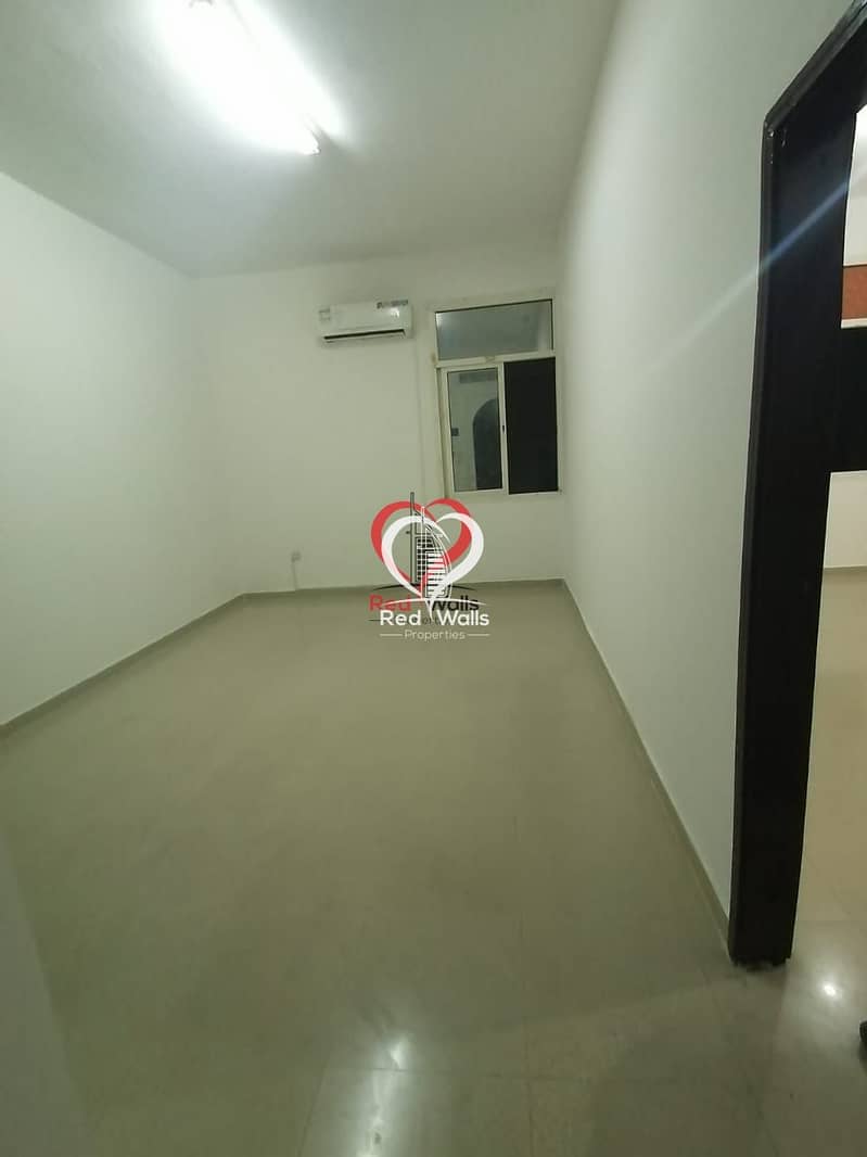 One BEDROOM Hall Apartment In Villa 3500/- Monthly ThawtheeQ Available Al Nahyan