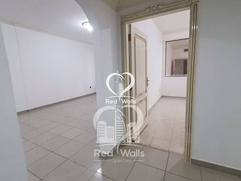 13 Spacious 1 Bedroom Hall apartment With Pool